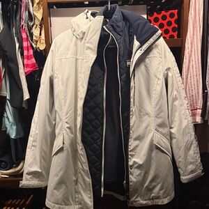 Tommy Hilfiger Women's White and Navy Ski Jacket